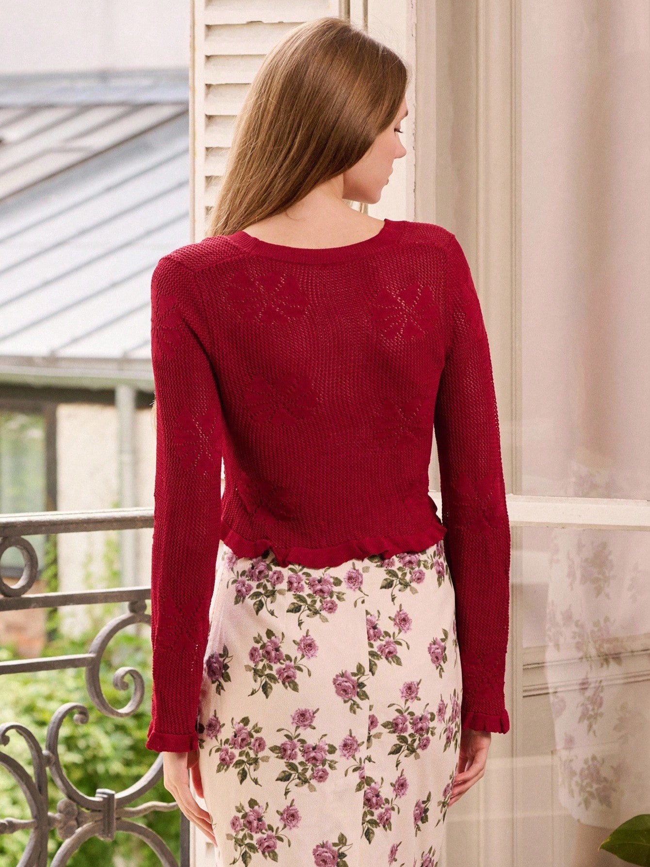 Cardigan in jacquard e rete con dettagli floreali all'uncinetto, abbigliamento autunnale da donna, outfit autunnali, abbigliamento autunnale e invernale da donna