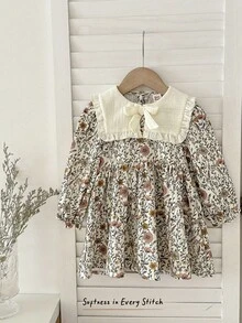 Cozy Pixies Đầm bé gái cổ Peter Pan họa tiết hoa màu tương phản, tay dài, thắt eo - Màu be - Xem 7