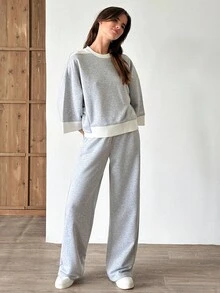 SHEIN Cottnline 2 Pcs, Blok Color, Oversize T-Shirt & Wide Leg Sweatpatns - Grey - View 3