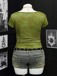 Sunspun Camiseta de manga corta con cuello medio abierto, estampado digital de alas abstractas para mujer de talla grande