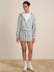 Airaco 灰色休闲连帽外套和迷你裙套装 - 淺灰色 - 查看 1