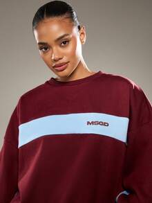 MISSGUIDED Áo nỉ khối màu cỡ lớn có họa tiết sọc ngang và logo cho trang phục thường ngày mùa đông Giáng sinh - Màu Đỏ Sâu - Xem 3