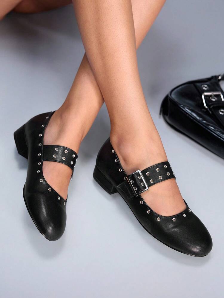 CUCCOO GRLICON Black Round Toe Women's Flat Shoes, Comfortable Flats For Halloween, Christmas, Party, Music Festival, Autumn