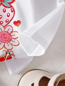 SHEIN Vintaside Kids 女婴蝴蝶结草莓印花T恤和格子裤套装 - 紅色 - 查看 3