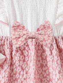 SHEIN Vestido de jacquard con parches florales y moño 3D para niñas, atuendo casual diario, lindo y elegante para vacaciones