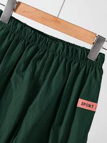 SHEIN 3pcs Dark Green Autumn Athletic Vacation Casual Collegiate Soft Hoodie Vest,Elastic Waist Pants Set With Bonus T-Shirt,Minimalist Multi-Pack Fashion - Dark Green - View 7