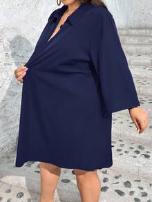 SHEIN CURVE+ 大码女士万圣节彩色格子印花长袖衬衫领连衣裙、情人节连衣裙、情人节、玫瑰、心形、波尔卡圆点、爱心、嘴唇、丘比特、3D 花朵、女士夏季服装、女士太阳裙、女士海滩服装/沙滩裙/海滩度假服装/海滩必备品/毕业/茶会礼服 - 藏蓝色 - 查看 9