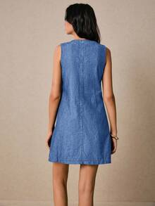 Poéselle 女式圆领单排扣口袋休闲无袖牛仔连衣裙 - 淺色水洗藍 - 查看 5