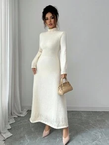 Elenzga 女士纯色高领独特设计合身腰部优雅休闲长袖超长针织毛衣裙，适合秋冬季 - 杏色 - 查看 4