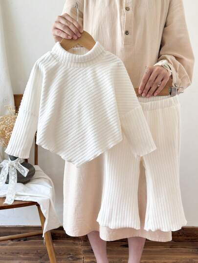 SHEIN Babyflicka Spädbarn Småbarn Nyfödd 0-3 år Ledigt Dagligt Mångsidigt Mode Ytterkläder Hög Krage Nedsänkt Axel Ribbad Stickad Långärmad Topp + Utsvängda Byxor Set, Baby Höst/Vinterkläder, Khaki