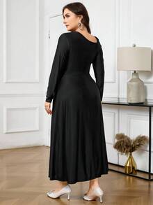 Modelyn Elegantes Partykleid in Große Größen mit 3D Blumen Dekor - Schwarz - Übersicht 3