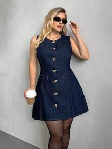 Auralis MOD 大码女式夏季单排扣圆领无袖休闲牛仔连衣裙 - 深色水洗藍 - 查看 6
