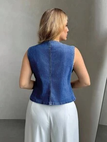 SHEIN Privé 大码女式夏季金属单排扣圆领无袖休闲牛仔衬衫 - 中等水洗藍 - 查看 6