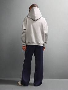 SUMWON 喇叭形慢跑裤，侧边饰带细节，优质冬季休闲服，舒适阔腿街头风长裤，饰有品牌标志设计，纯色 - 寶藍色 - 查看 5