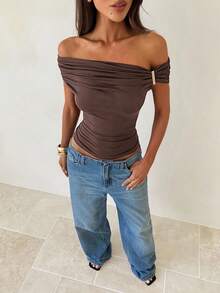 Aloruh Áo thun nữ màu nâu trơn, kiểu dáng trễ vai, xếp ly, ôm sát, thích hợp cho nữ công sở, đi chơi, giáo viên. - Cà phê nâu - Xem 5