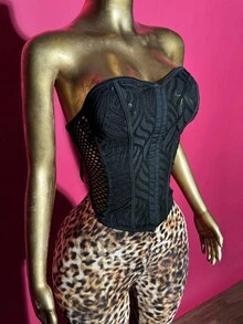Slaydiva Novidade verão 2025, ideal para festas de aniversário, volta às aulas, estilo universitário, uso diário, casual, férias, cruzeiros, praia, banho de sol, viral, streetwear, clube sexy, top cropped feminino com bainha assimétrica, patchwork de malha preta e calça capri de malha com estampa de leopardo, conjunto de 2 peças - Multicolorido - Ver 3