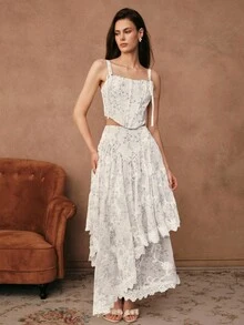 SHEIN Unity 浪漫优雅的假期和约会精致的 3D 刺绣纹理 Ditsy Ditsy 花卉紧身胸衣上衣搭配蝴蝶结和不对称分层下摆透明蕾丝花边中裙 2 件套，适合新年、派对、毕业典礼 - 淡紫色 - 查看 5