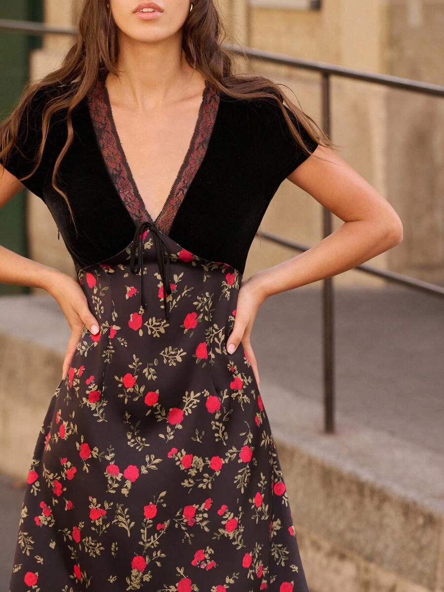 lacRébo Black Floral Print Long Dress With Velvet Bodice And Lace-Trimmed Neckline Fall Women Clothes Autumn Winter French Style Dress