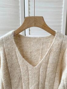 Franclia Women's V-Neck Loose Casual Long Sleeve Sweater, Autumn/Winter - Apricot - View 3