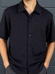 SHEIN 青少年男孩休闲黑色短袖衬衫，适合运动、街头、朋克、摇滚、学校、日常、派对、音乐节、春夏季 - 黑色 - 查看 7