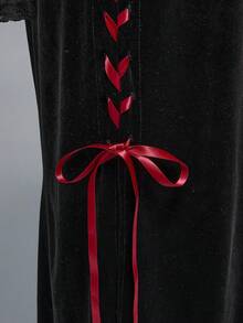 ROMWE Goth 女式复古宫廷哥特式蕾丝拼布撞色十字链装饰紧身美人鱼连衣裙 - 黑色 - 查看 5