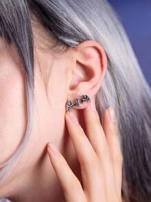 BATMAN X SHEIN 3 对复古做旧银色耳钉，男女通用，日常佩戴 - 復古銀色 - 查看 4