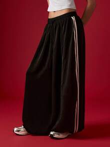 MISSGUIDED Contrast Stripe Satin Joggers Wide Leg Palazzo Pants With Elastic Waistband For Casual Comfort - Black - View 1