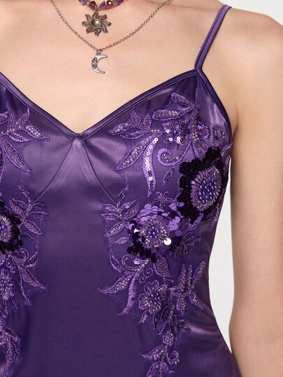 EDITION Women's Mysterious Dark Night Witch Style Vintage Satin Contrast Lace Beaded Embroidered Floral Trim Bodycon Mermaid Dress