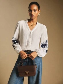Poéselle 女士刺绣棉质衬衫，舒适翻领，纽扣门襟，白色衬衫，女士时尚休闲度假刺绣V领长袖衬衫，波西米亚风泡泡袖衬衫，夏季灯笼袖衬衫，冬季长袖衬衫，女士秋冬休闲衬衫，秋冬季白色上衣 - 白色 - 查看 9
