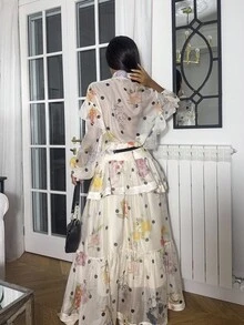 Ronhire 女士波尔卡圆点和花卉印花荷叶边下摆长袖优雅衬衫，适合春季、节日、优雅、假日、度假 - 杏色 - 查看 2