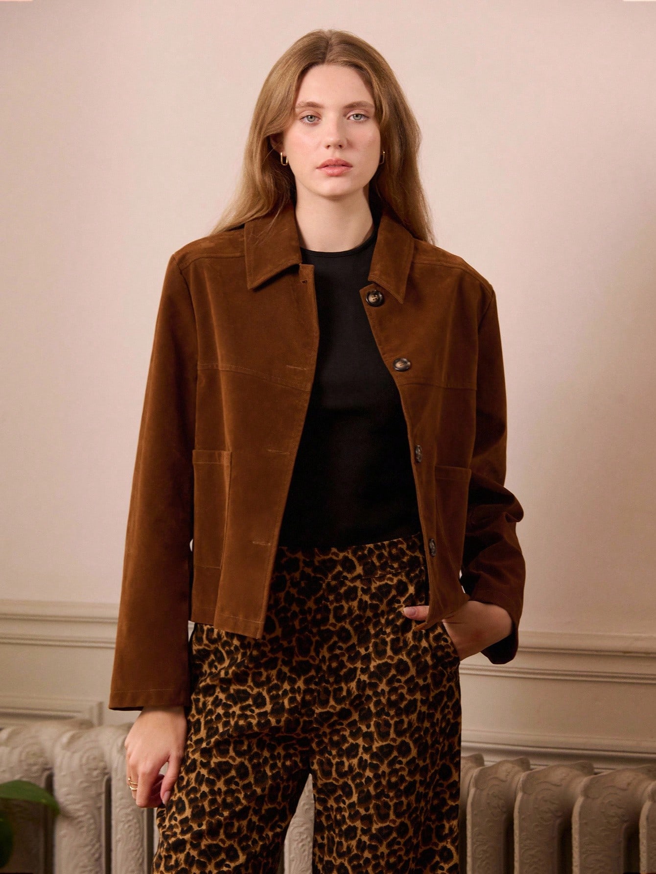 Jaqueta de Camurça Camel com Bolsos Frontais Embutidos, Roupas Femininas de Outono e Inverno