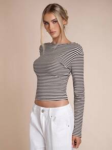 SHEIN BAE Women's Contrasting Striped Backless Long-Sleeved T-Shirt, Autumn Women's Clothing, Winter Women's Clothing, Apricot Striped Women's Tops, Going Out Tops, Striped Off-The-Shoulder Tops, Women's Casual Tops, Long-Sleeved T-Shirts,Winter Clothes,Sexy Top, Thanksgiving Shirt - Coffee Brown - View 4