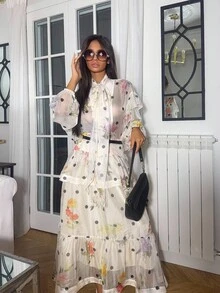 Ronhire 女士波尔卡圆点和花卉印花荷叶边下摆长袖优雅衬衫，适合春季、节日、优雅、假日、度假 - 杏色 - 查看 4