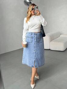 SHEIN Privé 大码女式单排扣双口袋休闲牛仔裙 - 淺色水洗藍 - 查看 7