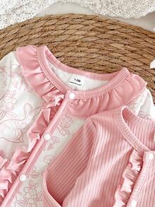 4 件套新生儿花卉印花头带、连脚连体衣、罗纹连体衣和襁褓毯套装，适合所有季节的舒适家居服 - 粉色 - 查看 6