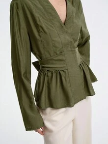 Aalyst 女士橄榄绿色 V 领系腰长袖衬衫，优雅法式风格，适合办公室、商务、休闲装 - 綠色 - 查看 4