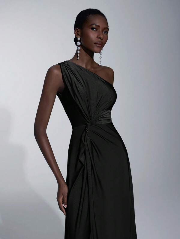 SHEIN Belle Women's Romantic Elegant Green Elastic Knit Fabric One-Shoulder Twist Loose A-Line Bridesmaid Dress