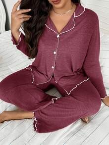 SHEIN 大码女式超柔软垂坠薄针织面料翻领开襟荷叶边长袖上衣和裤子套装，休闲宽松外套两件套，秋冬服装，舒适保暖 - 紅色 - 查看 3