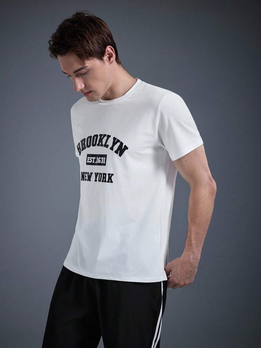 Kaos Lengan Pendek Kasual Kerah Bulat Pria DRIFTMERE, Cocok untuk Perjalanan Sehari-hari, Kaos Bergambar Musim Semi hingga Musim Panas - Putih - View 1