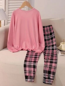 1 Set Merry Christmas Teen GirlTight Fit Pajamas, Long Sleeve Burgundy Top With Reindeer, Snowflake & Geometric Print, Matching Pants, Soft Stretchy Knit Fabric, Machine Washable, Comfortable Fit, Family Matching Outfits (4 Sets Sold Separately) Snug Fit - Pink - View 2