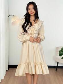 SHEIN 少女休闲简约舒适V领荷叶边长袖连衣裙 - 杏色 - 查看 5
