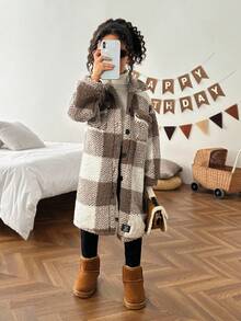 SHEIN Young Girl Young Girl Twims Girl Letter Decor Plaid Knit Casual Fuzzy Jacket,Warm & Comfortable, Fashion Warm Jacket, Suitable For Casual Everyday Wear,Fleece Mid-Length Lapel Collar Long Sleeve Coat For Winter,For Halloween.Back To School Seasom.,Mommy & Sister & Me Matching. Fall - Coffee Brown - View 5