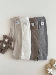 SHEIN 4 件套男婴/中性笑脸设计裤子，舒适可爱，适合户外玩耍或日常穿着，四季皆宜