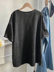 SHEIN Comfortcana Áo thun tay ngắn dệt kim họa tiết da báo Cherry Graphic lễ hội âm nhạc & trở lại trường cỡ lớn màu đen, giặt tuyết, phù hợp cho mùa hè, cổ điển, phong cách Los Angeles, California - màu đen - Xem 2