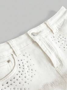 ROMWE Grunge Punk Y2K 女士毛绒超低腰迷你牛仔裙 - 白色 - 查看 3