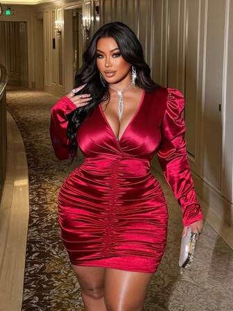 NU&NOW 大码女式深V领褶皱修身性感泡泡袖连衣裙