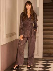 lacRébo 巧克力棕色系带花卉缎面大衣 商务休闲女装 秋冬办公室复古高贵风格 高级 - 棕色 - 查看 1