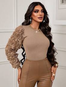 Xyvia Áo len trơn cổ tròn họa tiết hoa chắp vá thanh lịch dành cho nữ - Màu Khaki - Xem 6