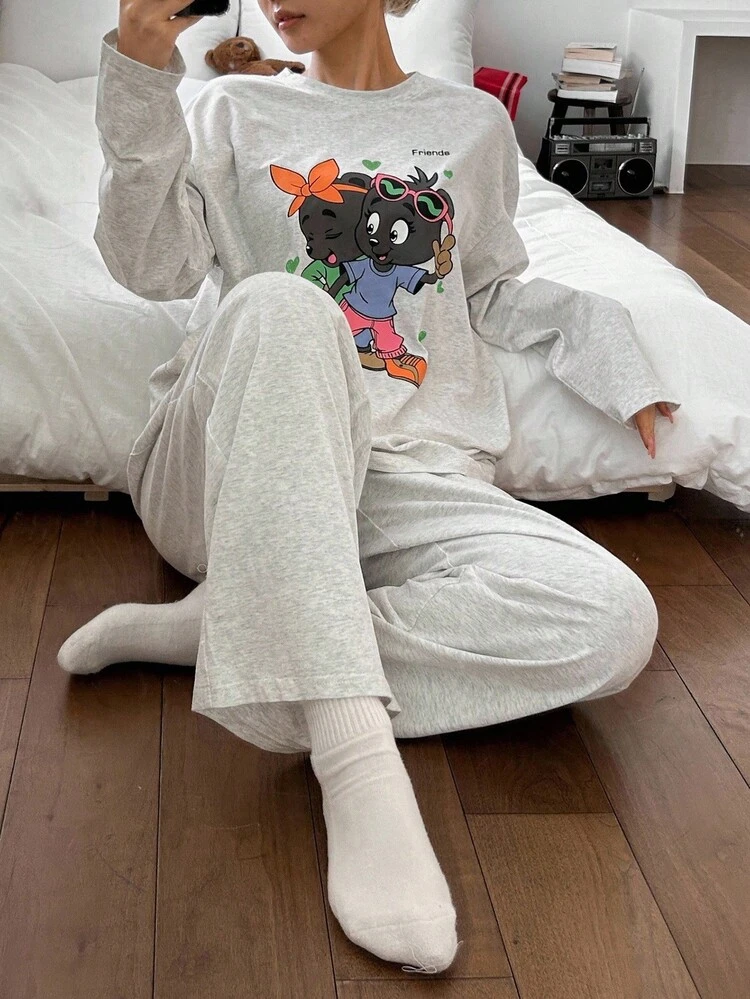 Cartoon Print Long Sleeve Loose Fitting 2 Pieces Women Pajama Set, Fall Winter Clothes
