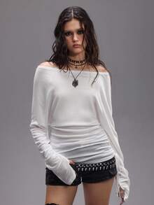 ROMWE Grunge Punk Camiseta de manga larga con hombros descubiertos y volantes, estilo romántico y punk para mujer - Blanco - Ver 5